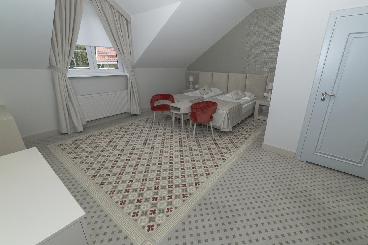 Basniowa Hotel Wyszkow Luaran gambar