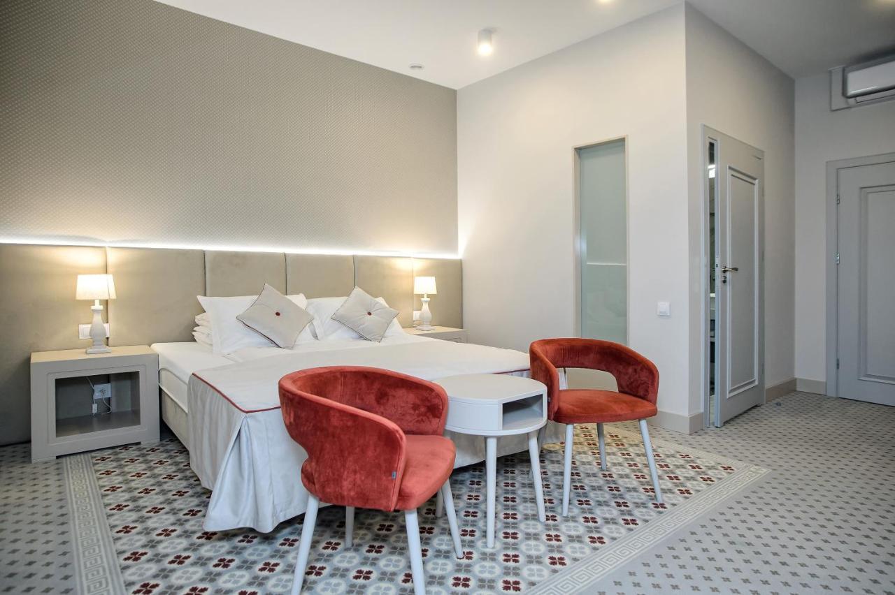 Basniowa Hotel Wyszkow Luaran gambar