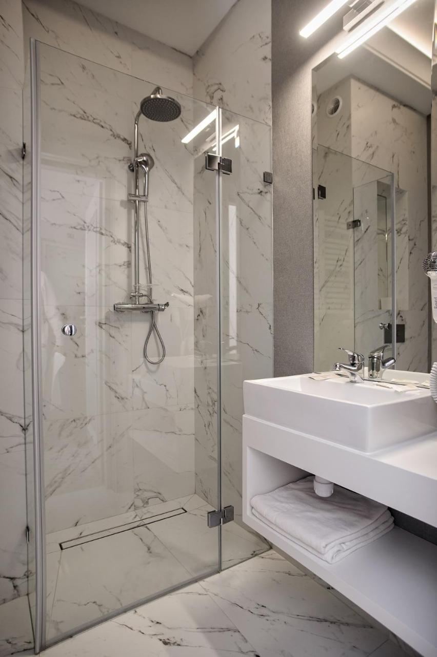 Basniowa Hotel Wyszkow Luaran gambar
