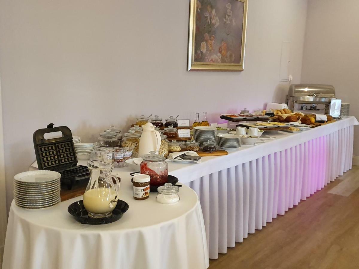 Basniowa Hotel Wyszkow Luaran gambar